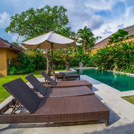 Bali Dyana Villas Seminyak Exterior foto