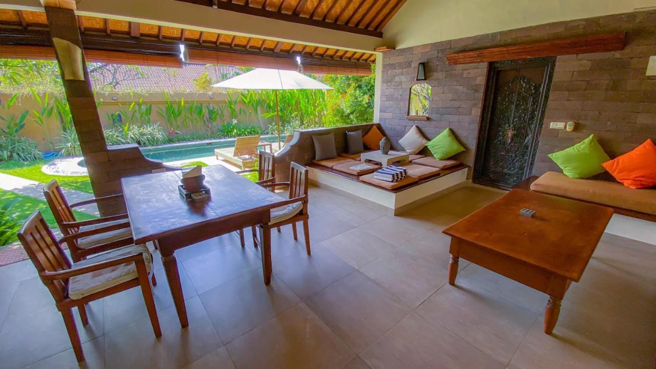 Bali Dyana Villas Seminyak Exterior foto